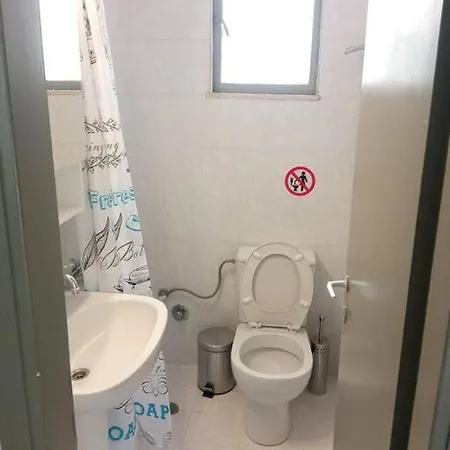 Lemon - Happyhostgr - Downtown * וולוס